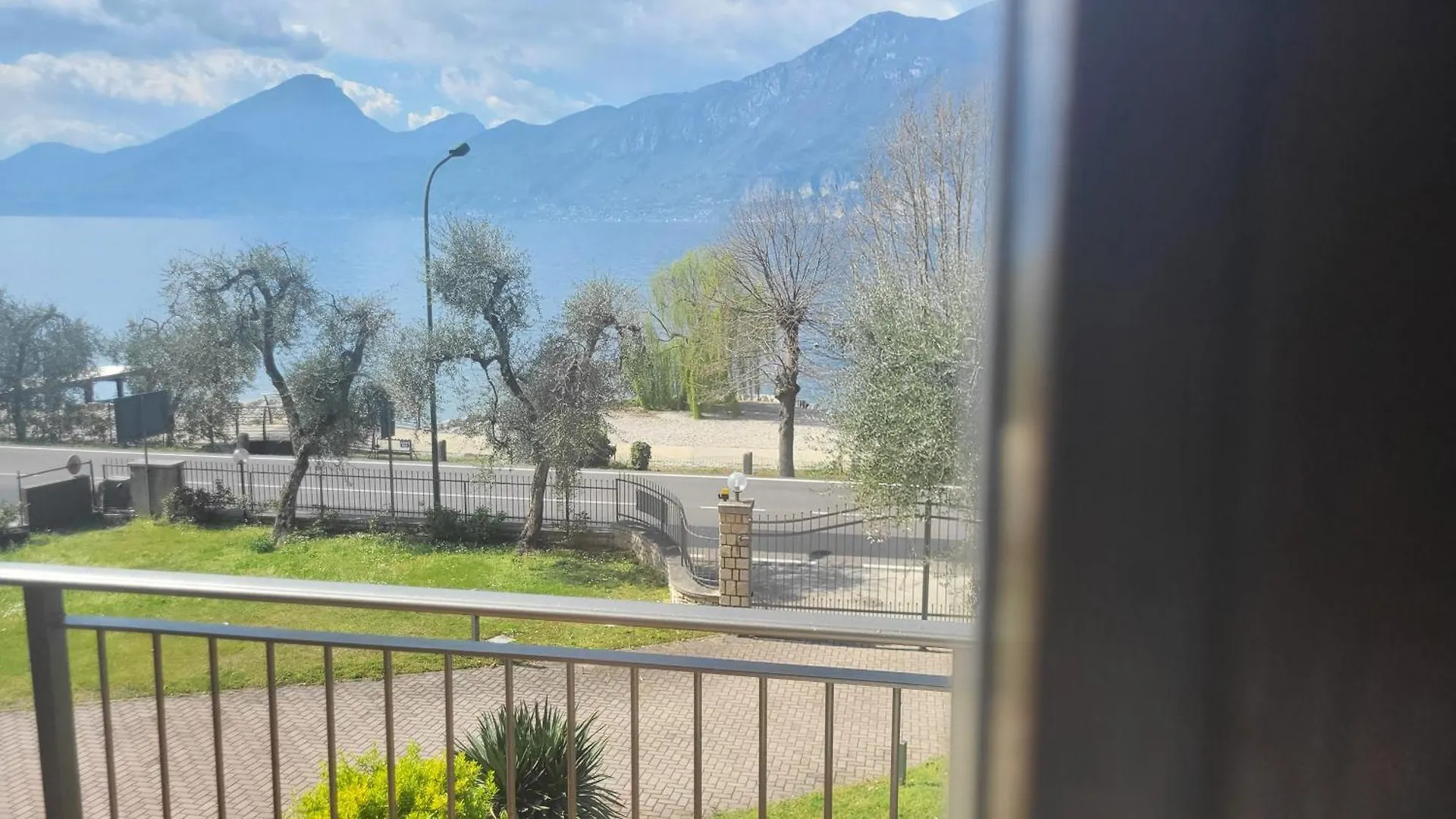 Villa Josefine Lake Front - Adults Only Brenzone sul Garda Italy